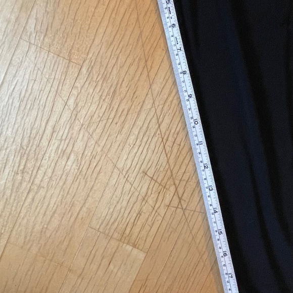 SYMPLI Canada Size 10 Pants Jersey Knit Black Cuff Crop Pull On Straight Leg - Picture 7 of 8